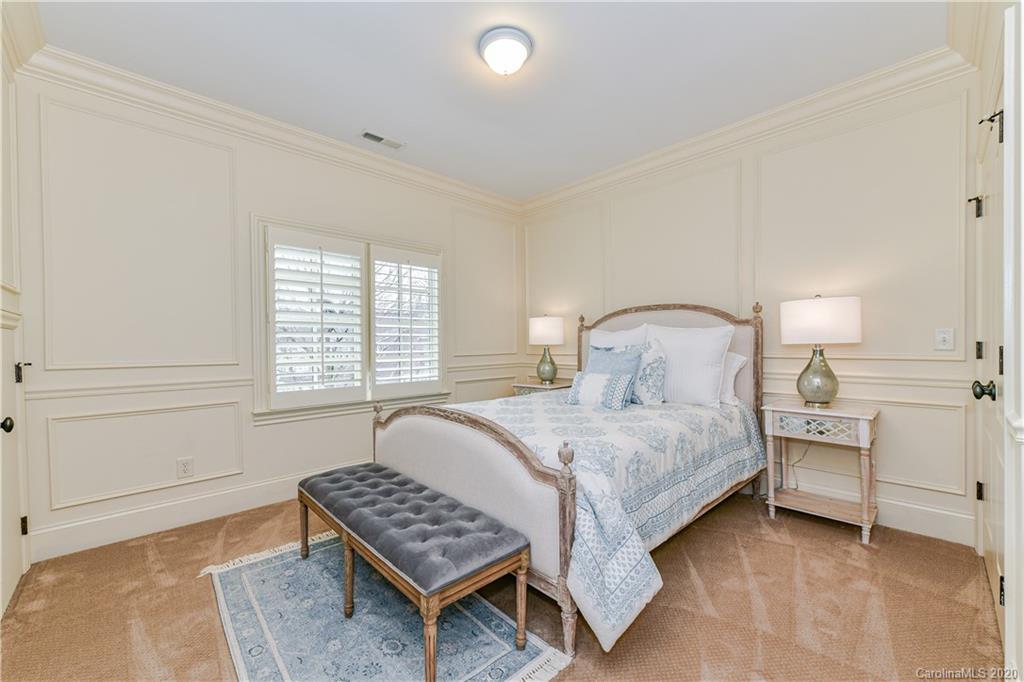 921 Mason Oaks Court Charlotte NC 28211