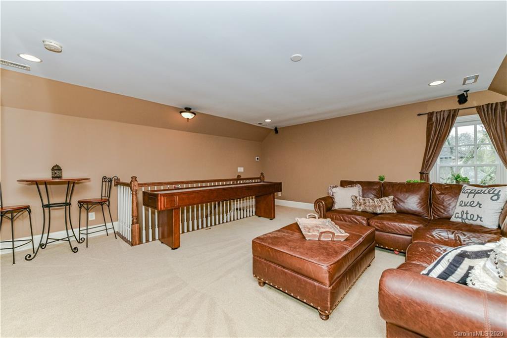 921 Mason Oaks Court Charlotte NC 28211