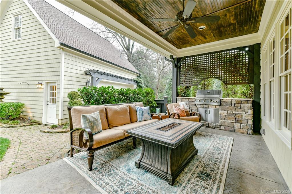 921 Mason Oaks Court Charlotte NC 28211
