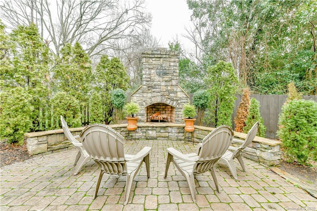 921 Mason Oaks Court Charlotte NC 28211