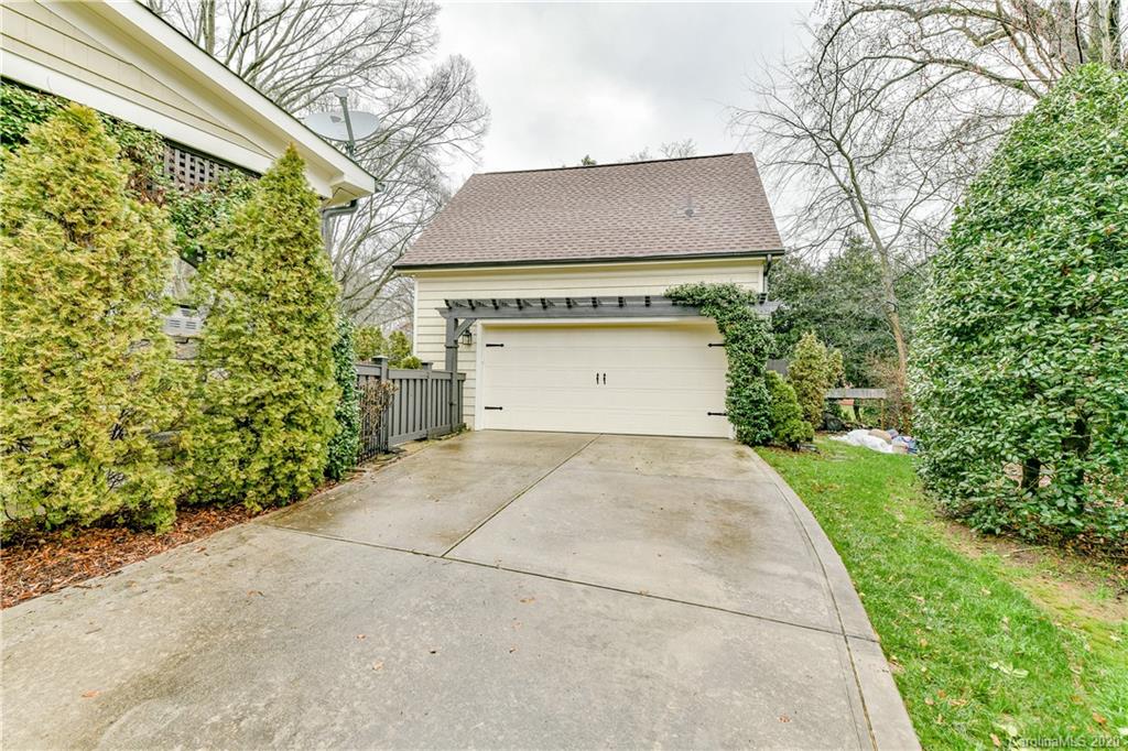 921 Mason Oaks Court Charlotte NC 28211