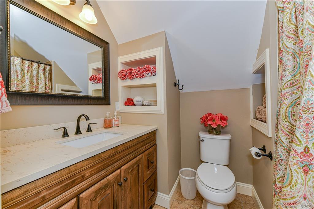 921 Mason Oaks Court Charlotte NC 28211