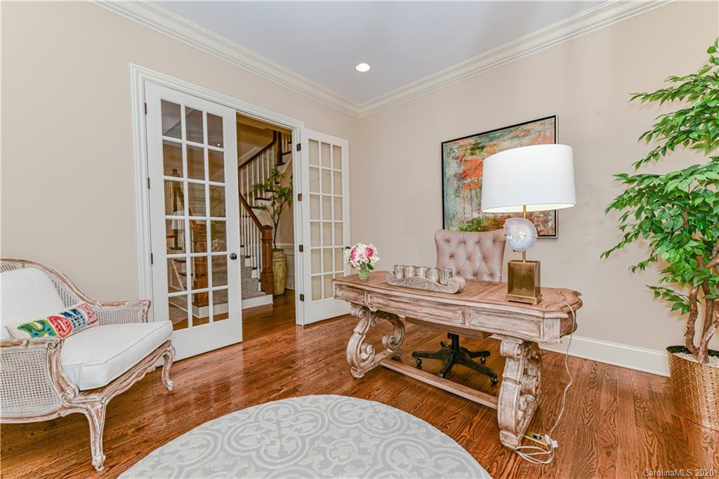 921 Mason Oaks Court Charlotte NC 28211