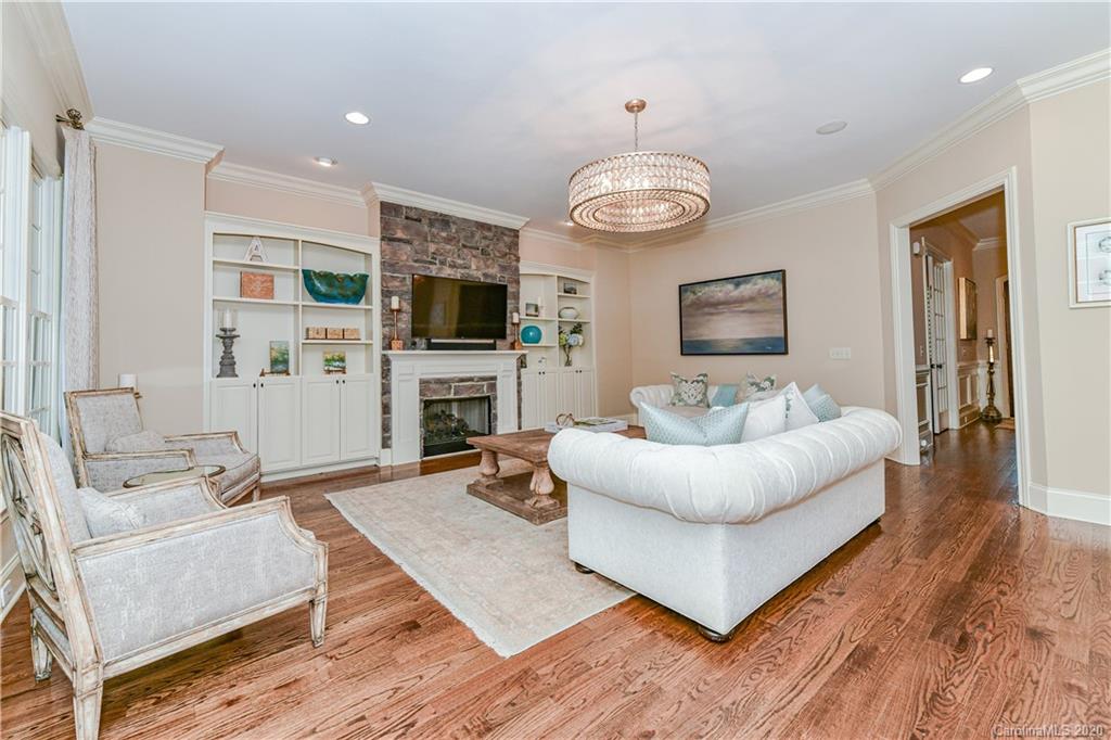 921 Mason Oaks Court Charlotte NC 28211