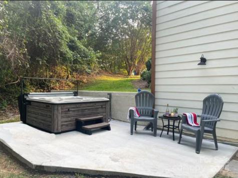 555 Laurel Cove Road Statesville NC 28677