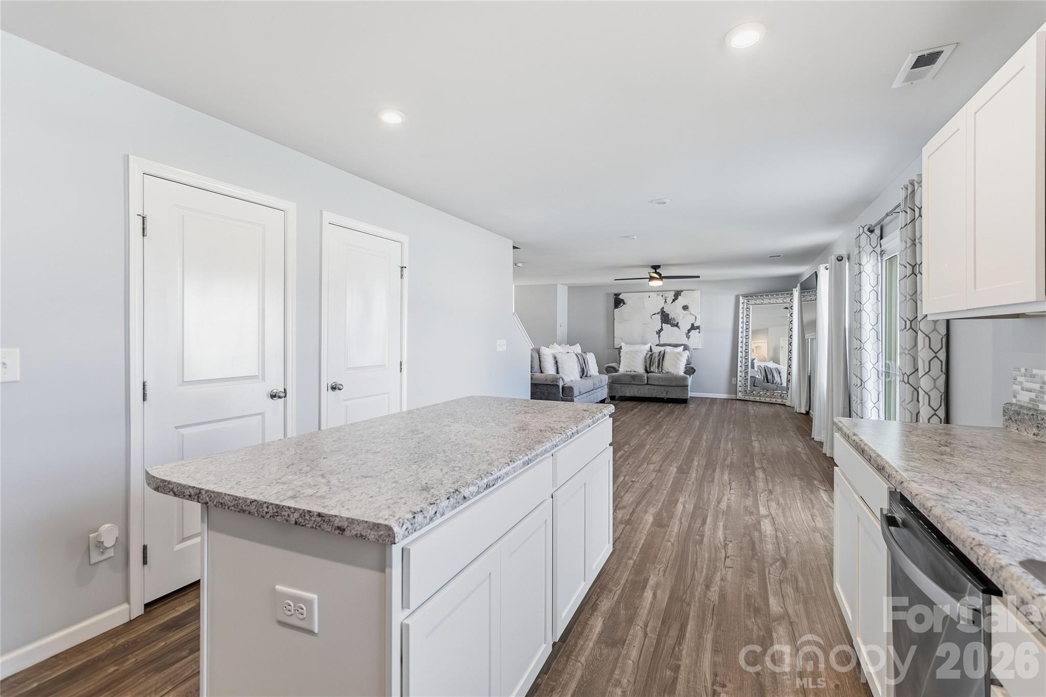 5127 Merwyn Avenue Charlotte NC 28215