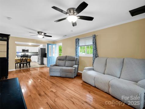 66 Barberry Heights Drive Brevard NC 28712