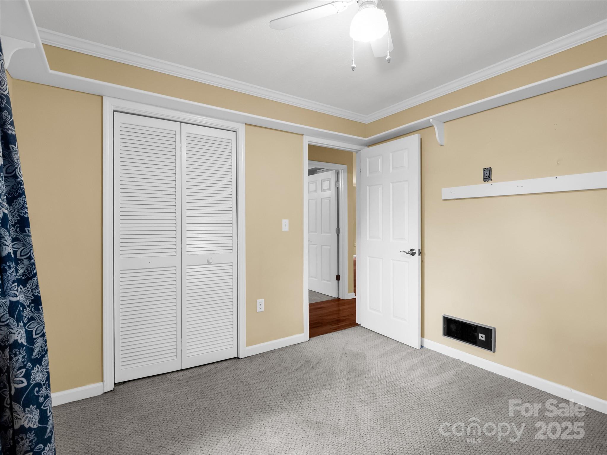66 Barberry Heights Drive Brevard NC 28712