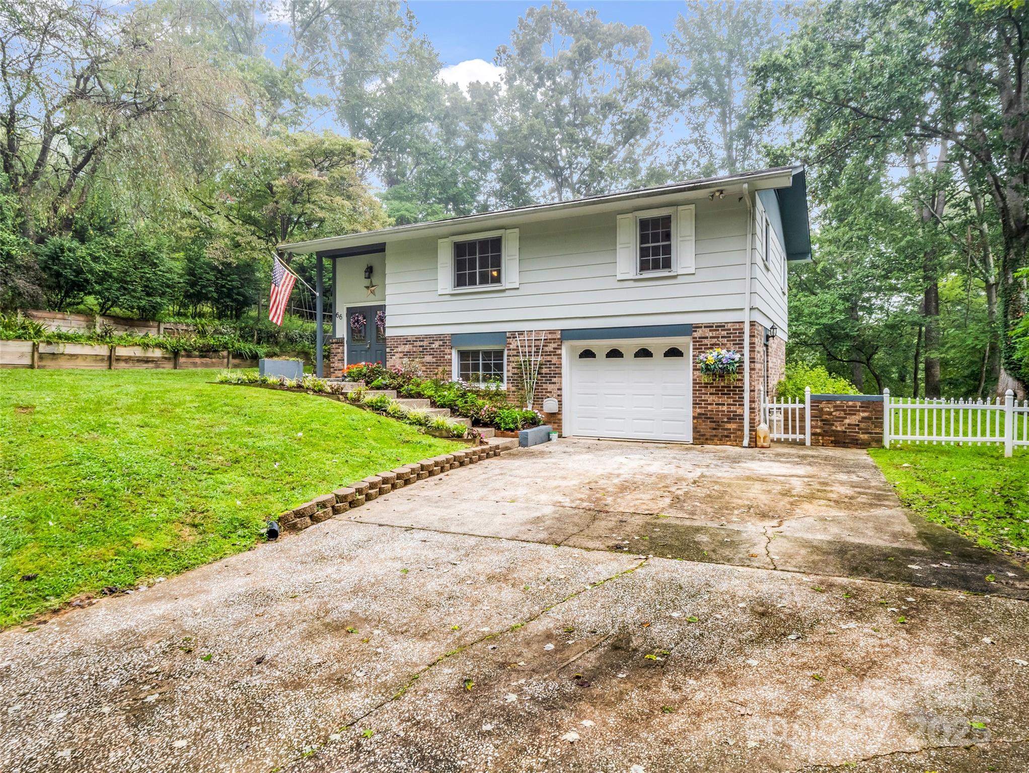 66 Barberry Heights Drive Brevard NC 28712