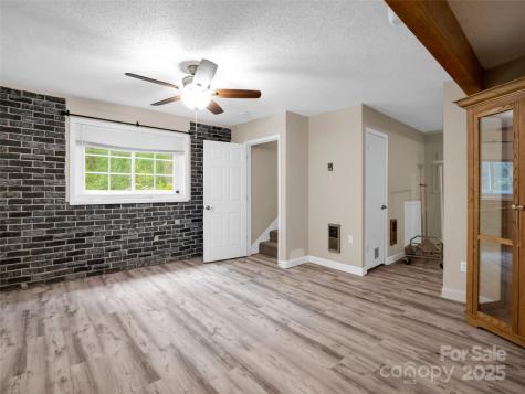66 Barberry Heights Drive Brevard NC 28712