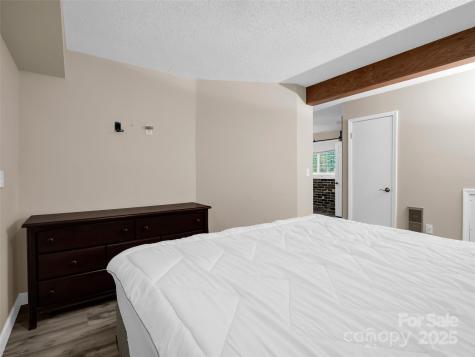 66 Barberry Heights Drive Brevard NC 28712