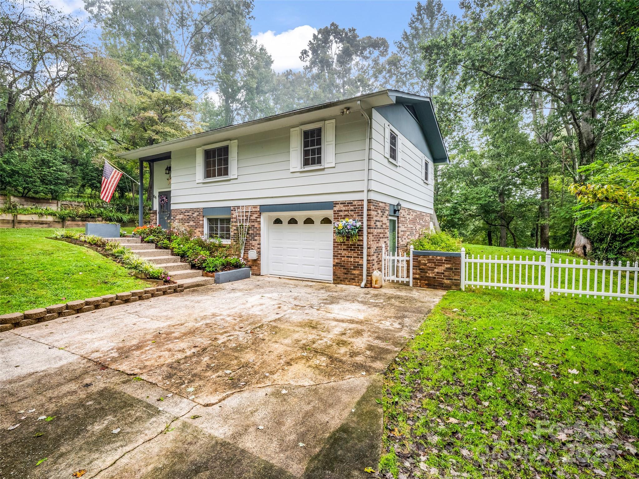 66 Barberry Heights Drive Brevard NC 28712