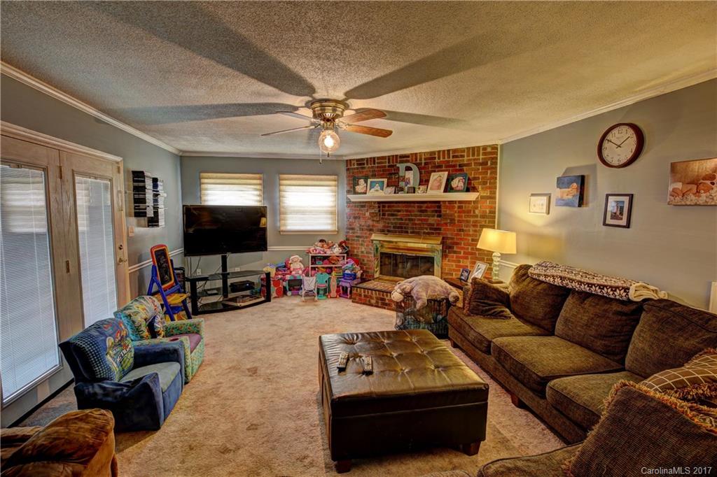 3305 Rollingwood Drive Gastonia NC 28052