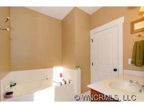 154 Estelle Park Drive Asheville NC 28806