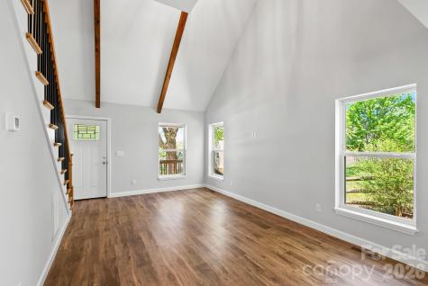13 Annie Street Asheville NC 28806