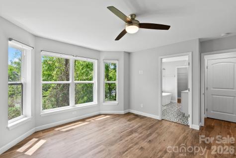 13 Annie Street Asheville NC 28806