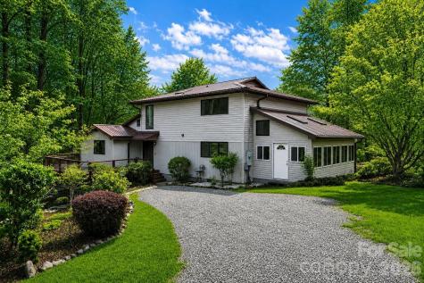 623 Owensby Road Hendersonville NC 28792