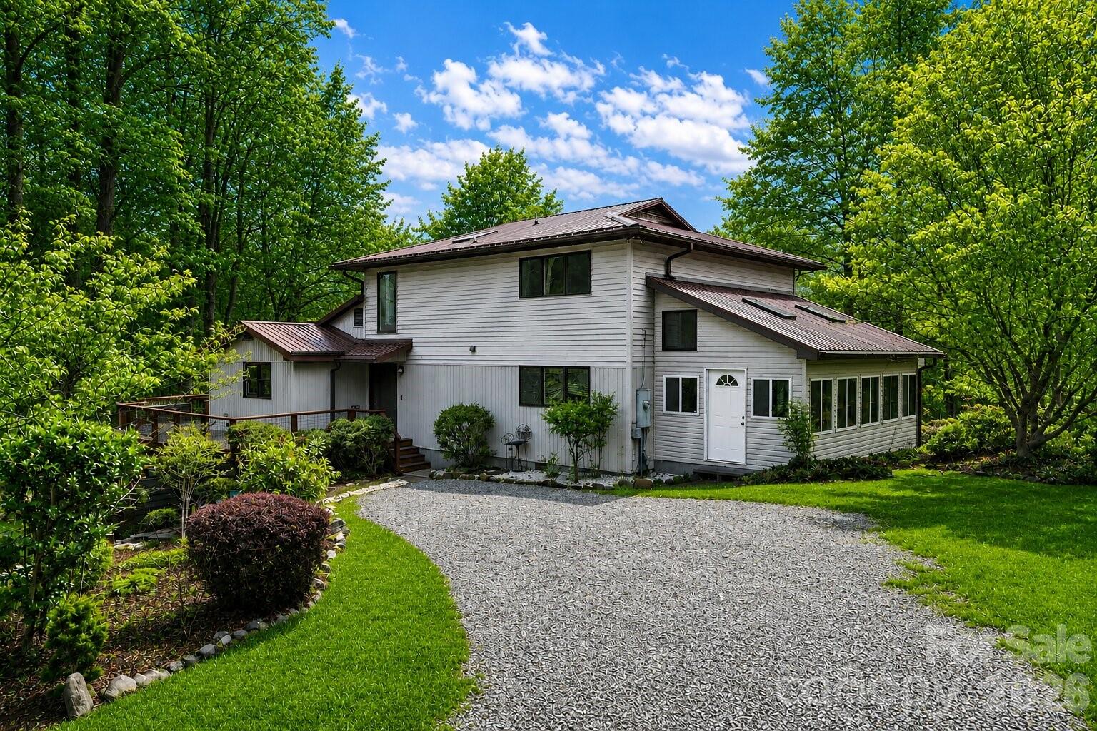 623 Owensby Road Hendersonville NC 28792