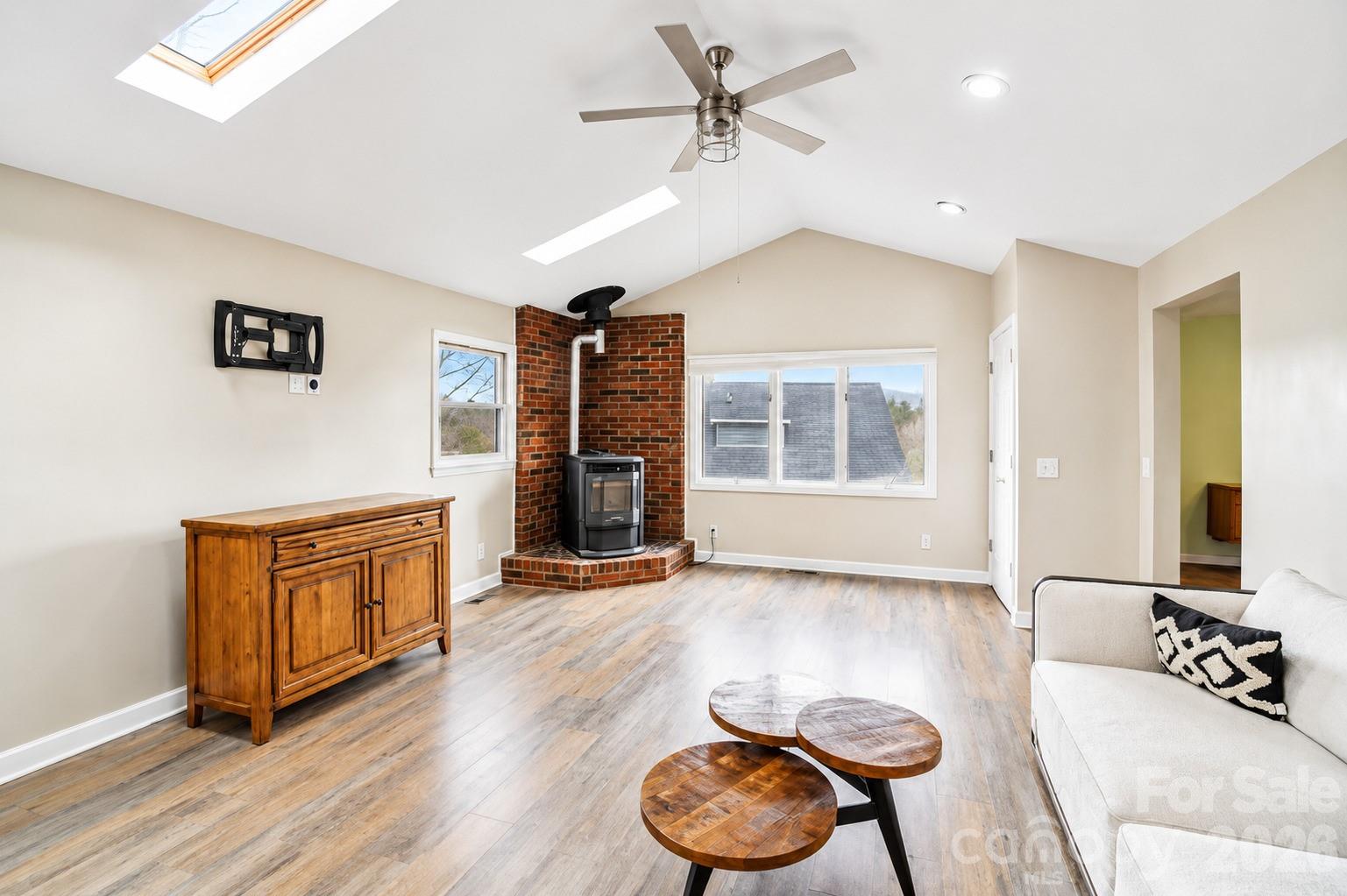 623 Owensby Road Hendersonville NC 28792