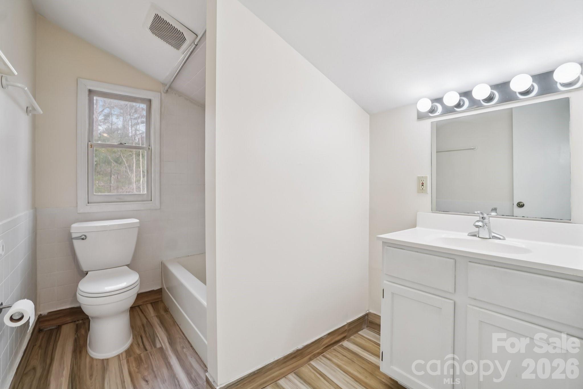 623 Owensby Road Hendersonville NC 28792