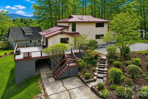 623 Owensby Road Hendersonville NC 28792