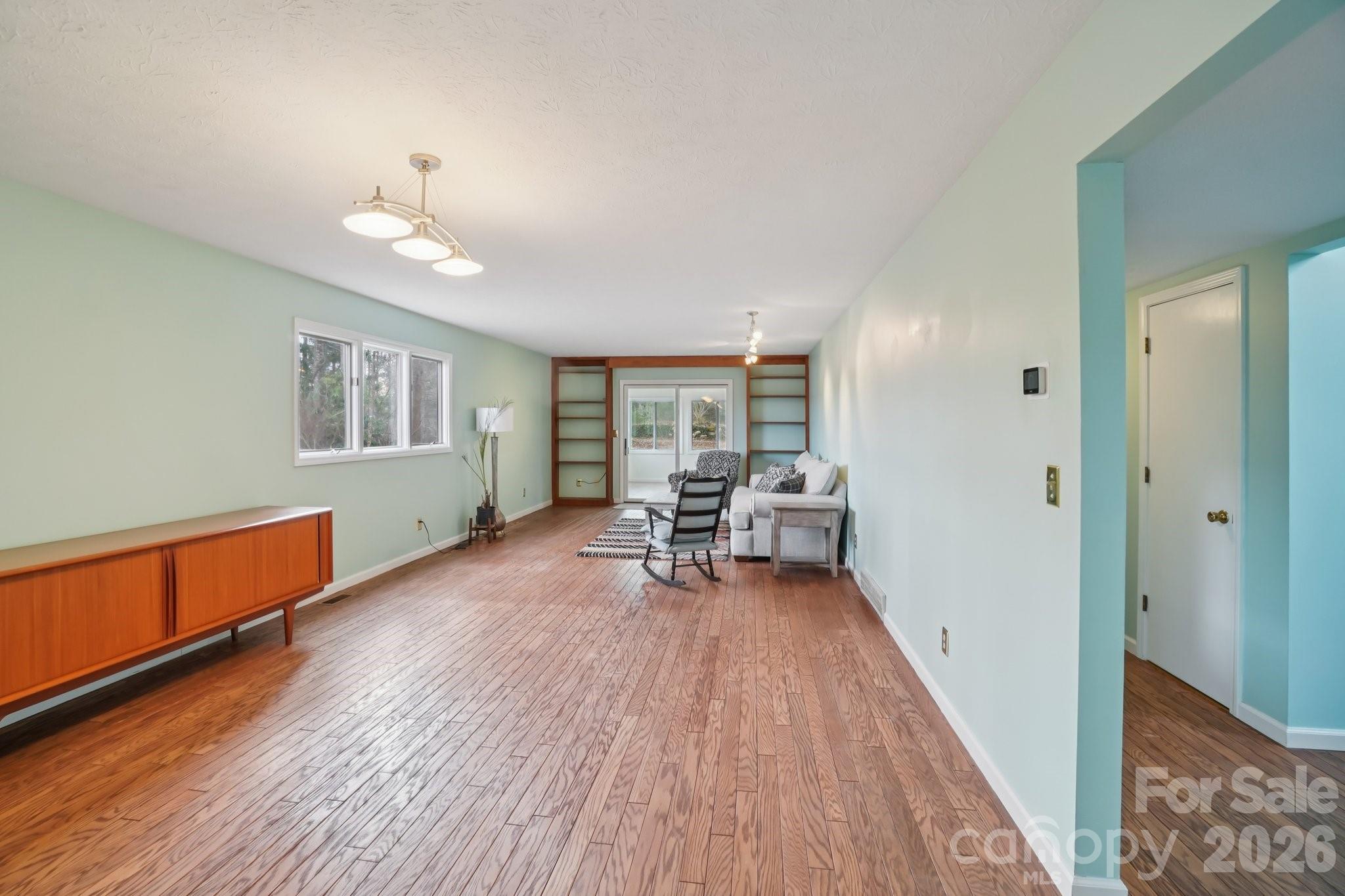 623 Owensby Road Hendersonville NC 28792