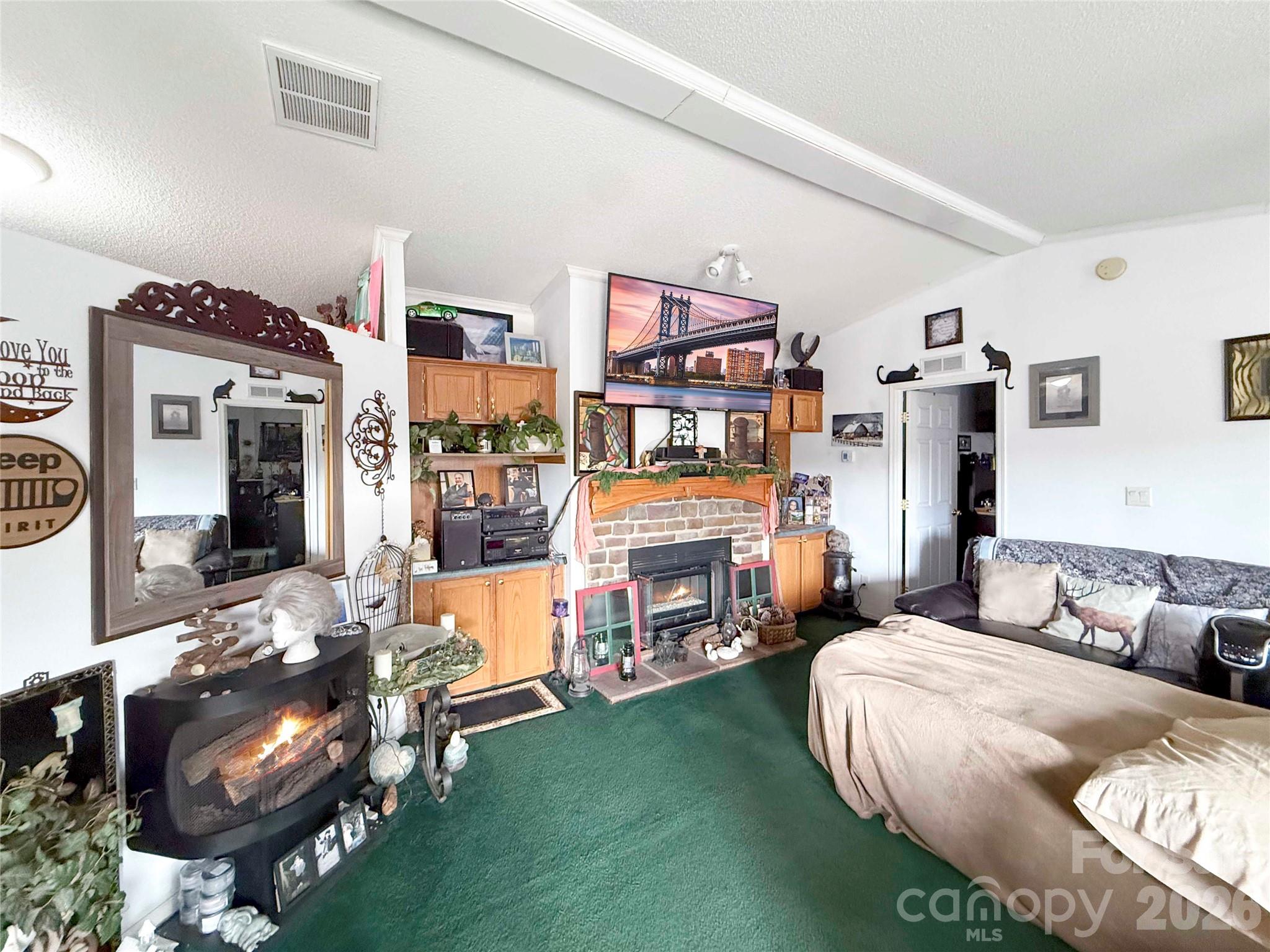 204 Freeman Ridge Trail Pilot Mountain NC 27041