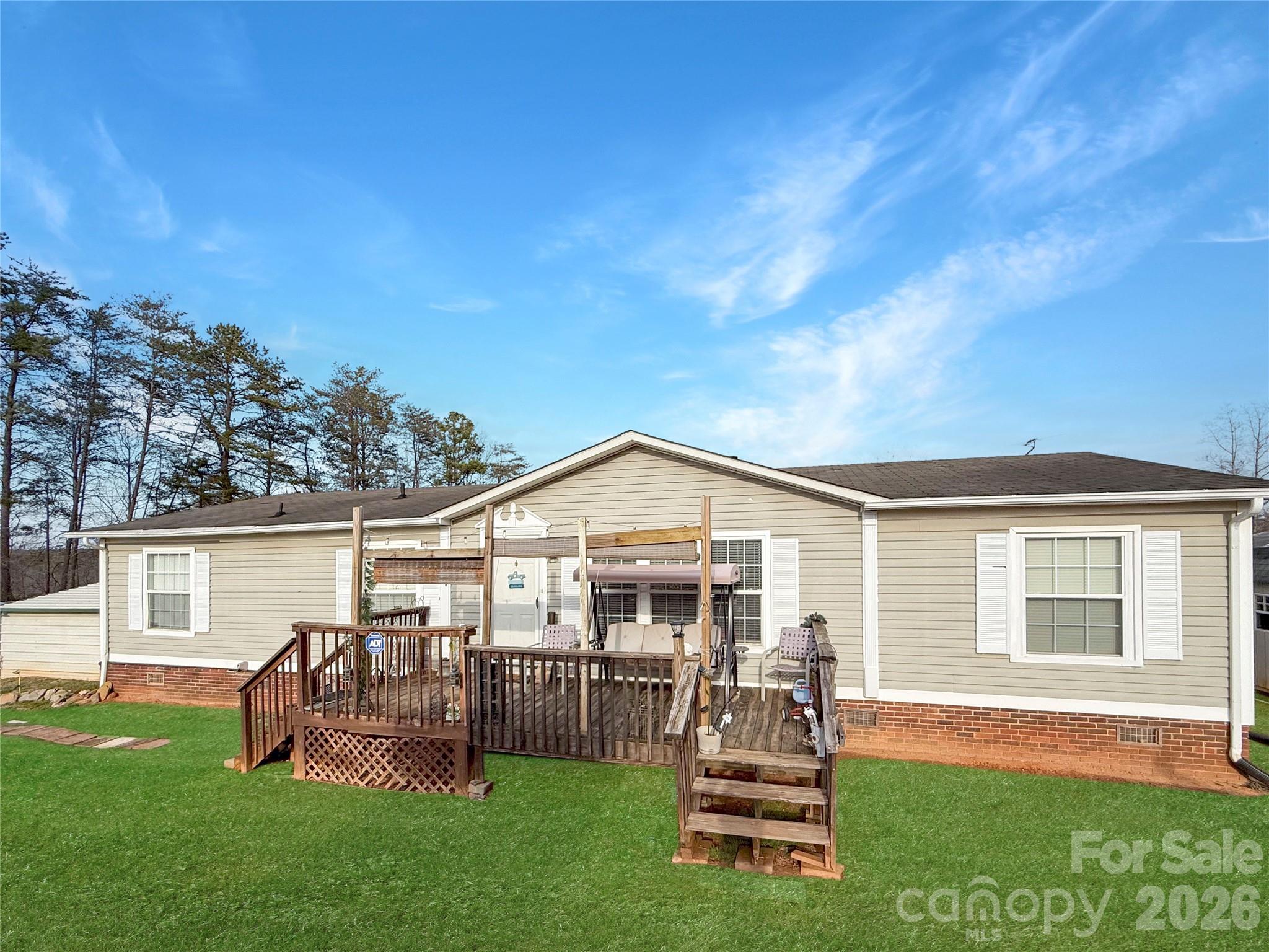 204 Freeman Ridge Trail Pilot Mountain NC 27041