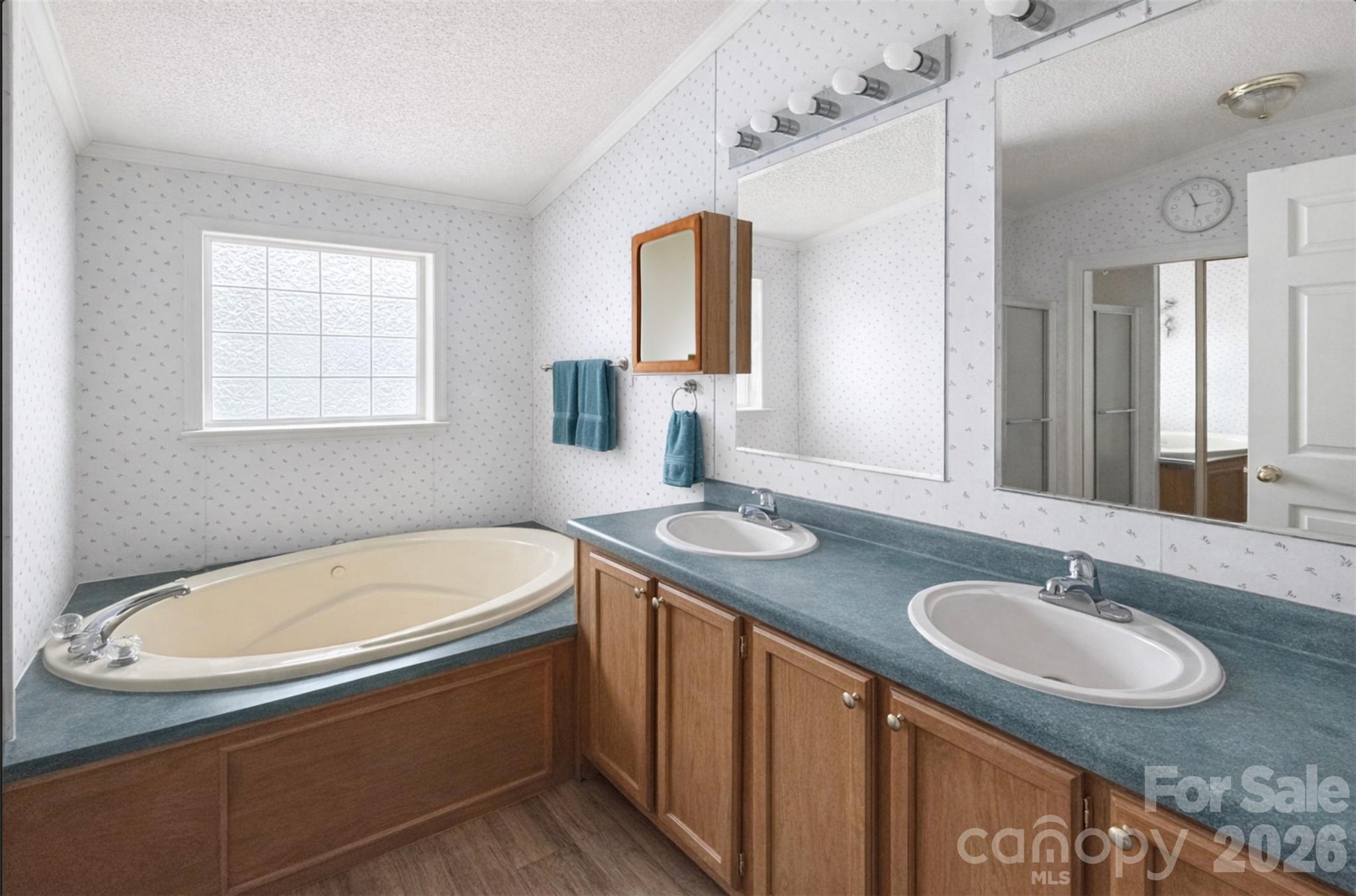 204 Freeman Ridge Trail Pilot Mountain NC 27041