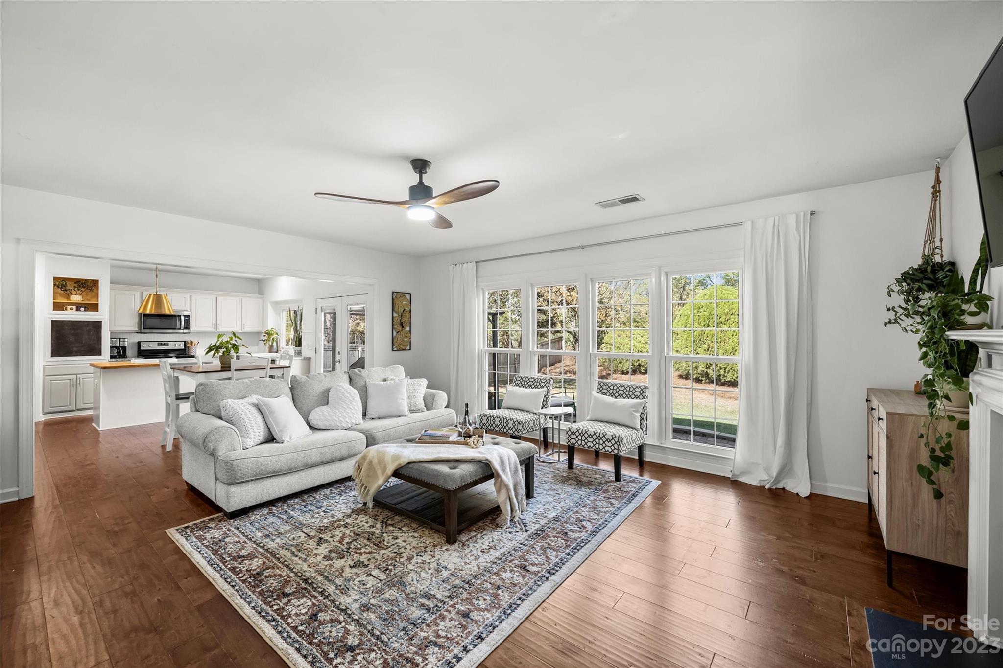 7012 Ravencrest Drive Charlotte NC 28269