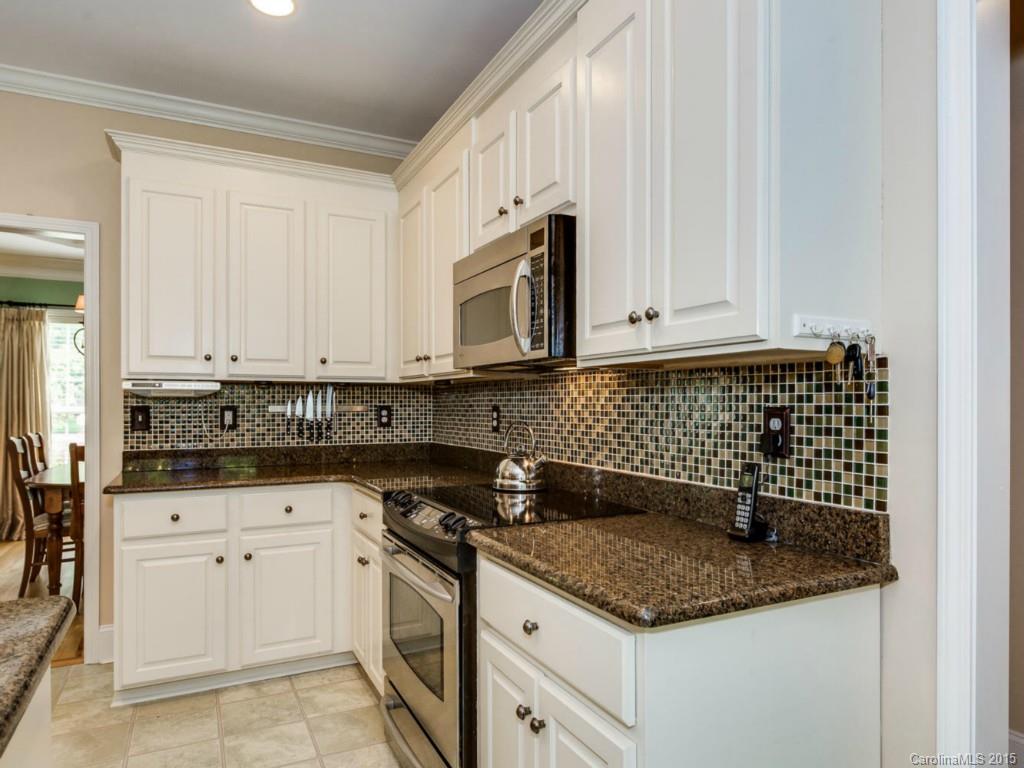 207 Sardis Grove Lane Matthews NC 28105