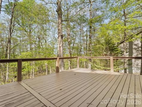 31 Udvawadulisi Court Brevard NC 28712