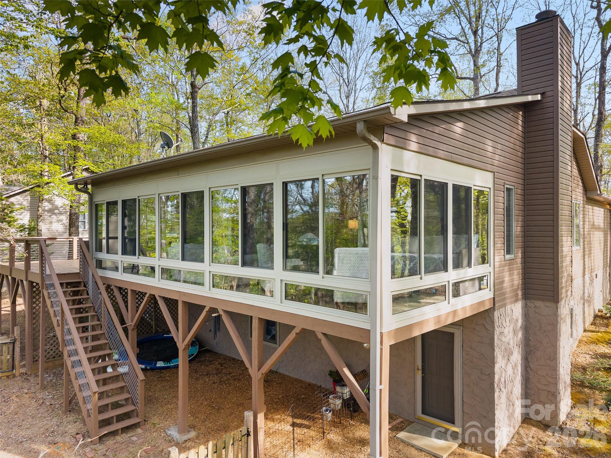 31 Udvawadulisi Court Brevard NC 28712