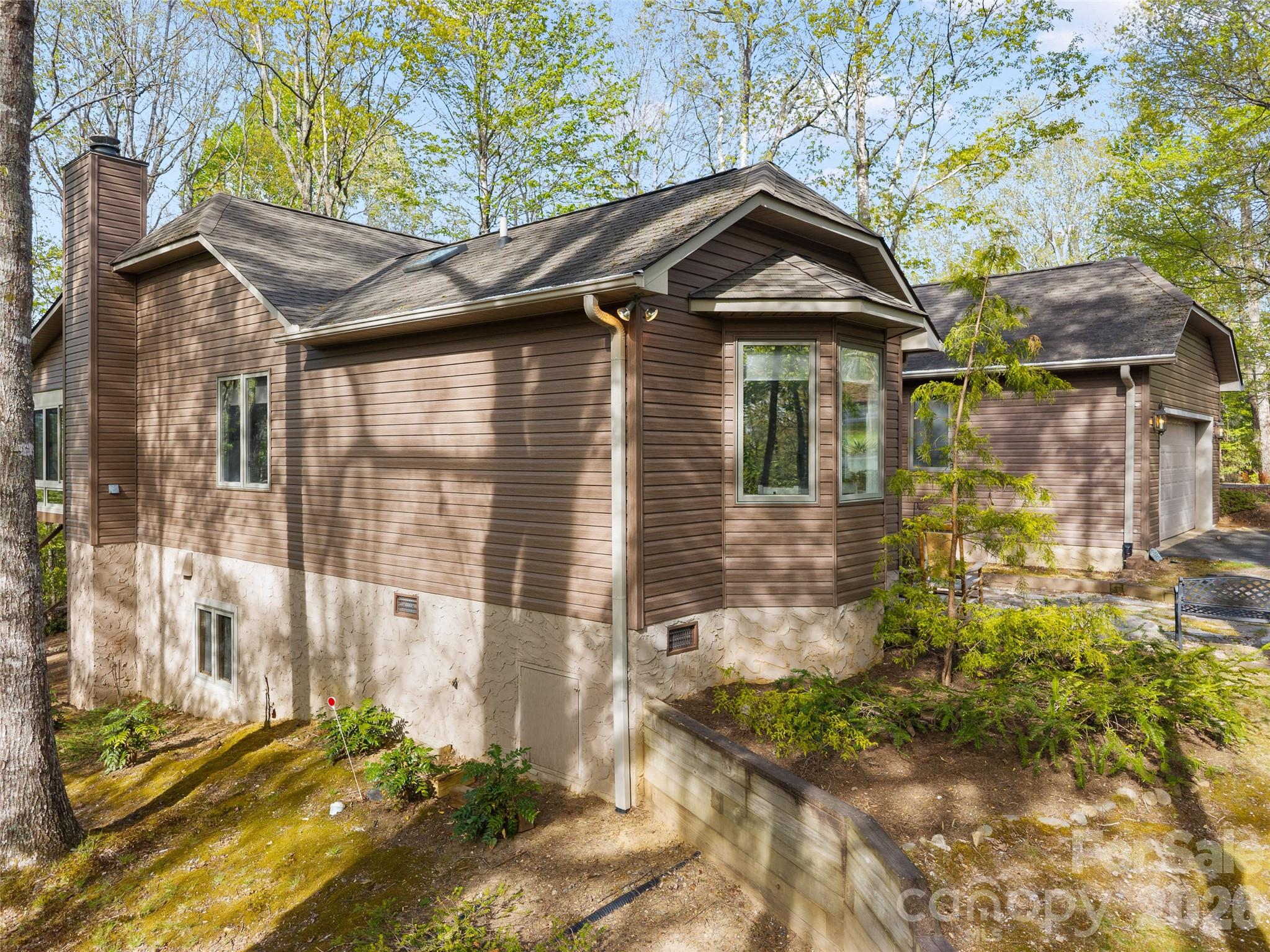 31 Udvawadulisi Court Brevard NC 28712