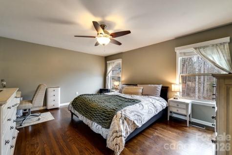 262 Sams Trail Waynesville NC 28786