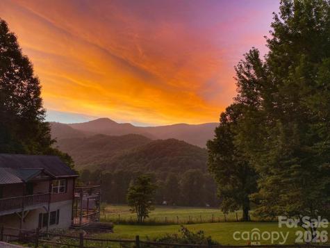 262 Sams Trail Waynesville NC 28786