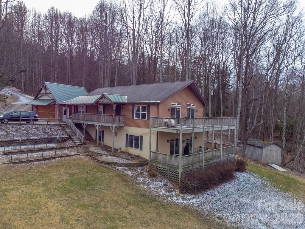 262 Sams Trail Waynesville NC 28786