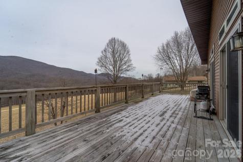 262 Sams Trail Waynesville NC 28786