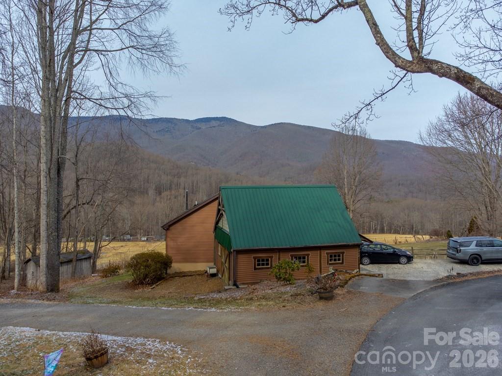 262 Sams Trail Waynesville NC 28786