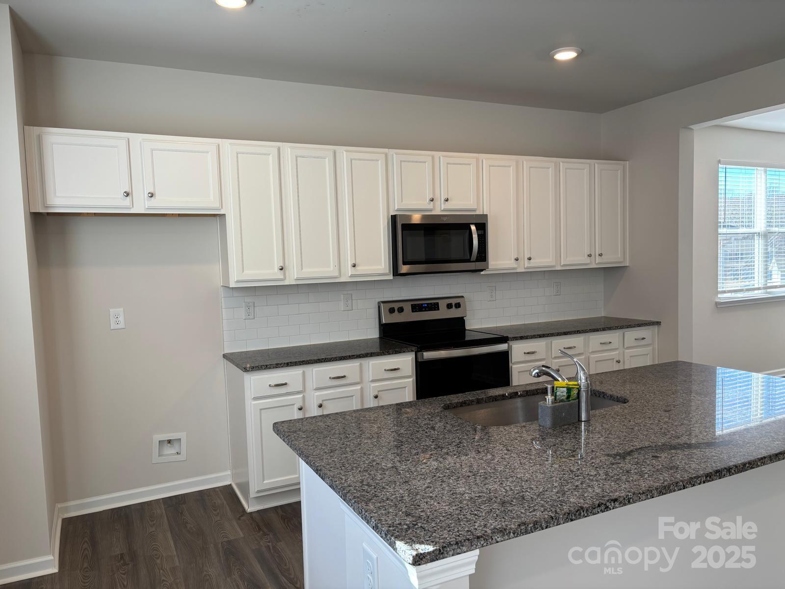 7121 Maple Run Circle Charlotte NC 28215