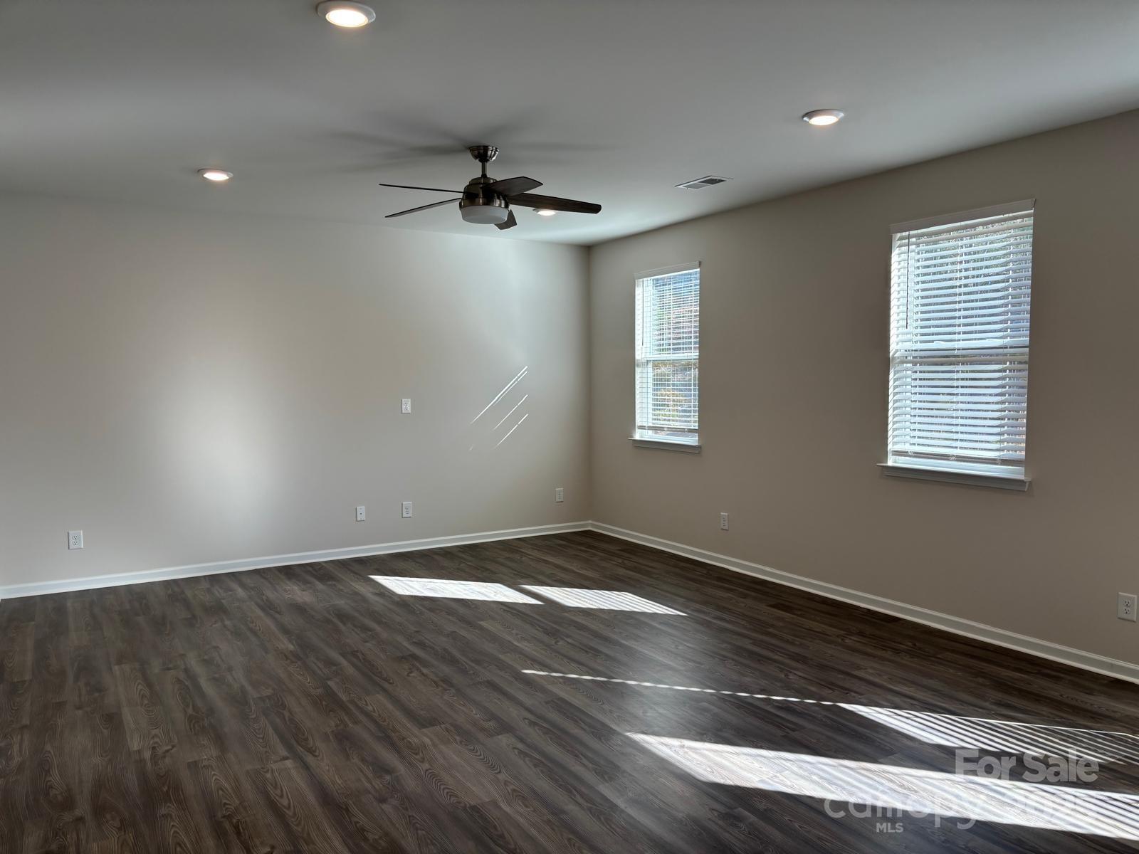 7121 Maple Run Circle Charlotte NC 28215