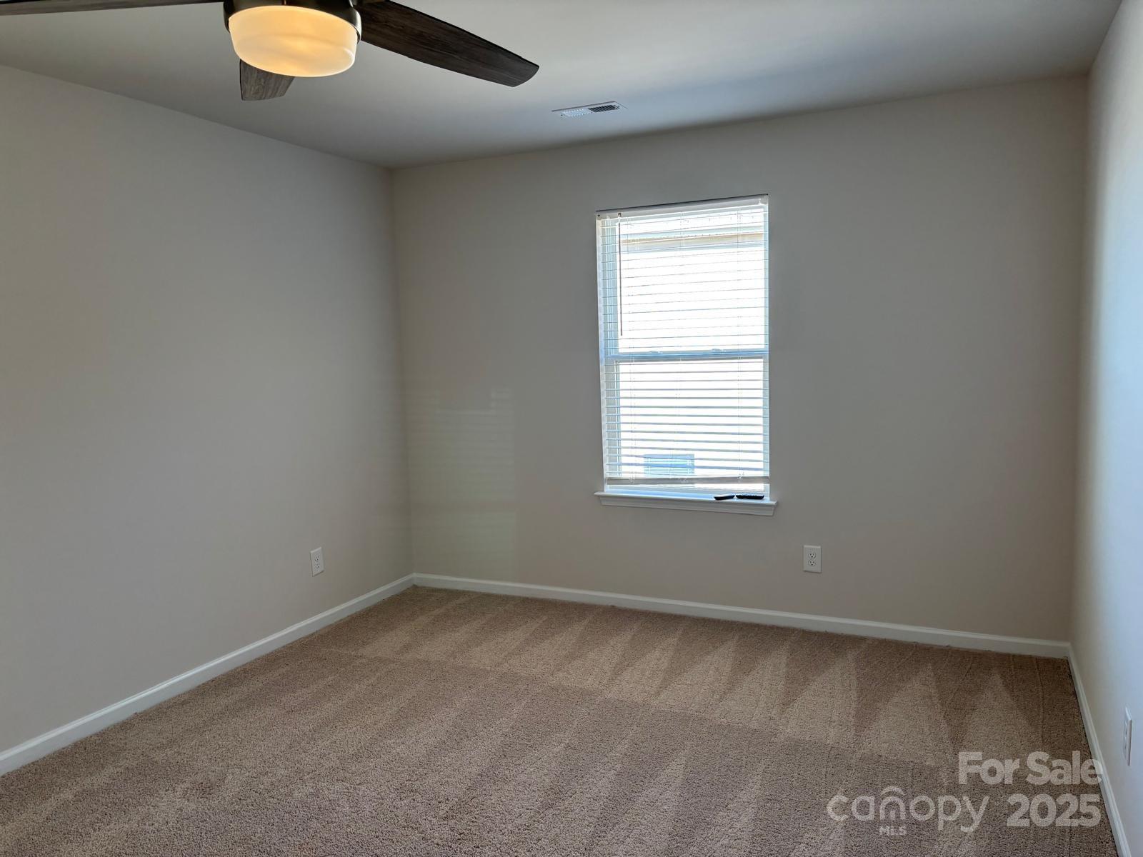 7121 Maple Run Circle Charlotte NC 28215