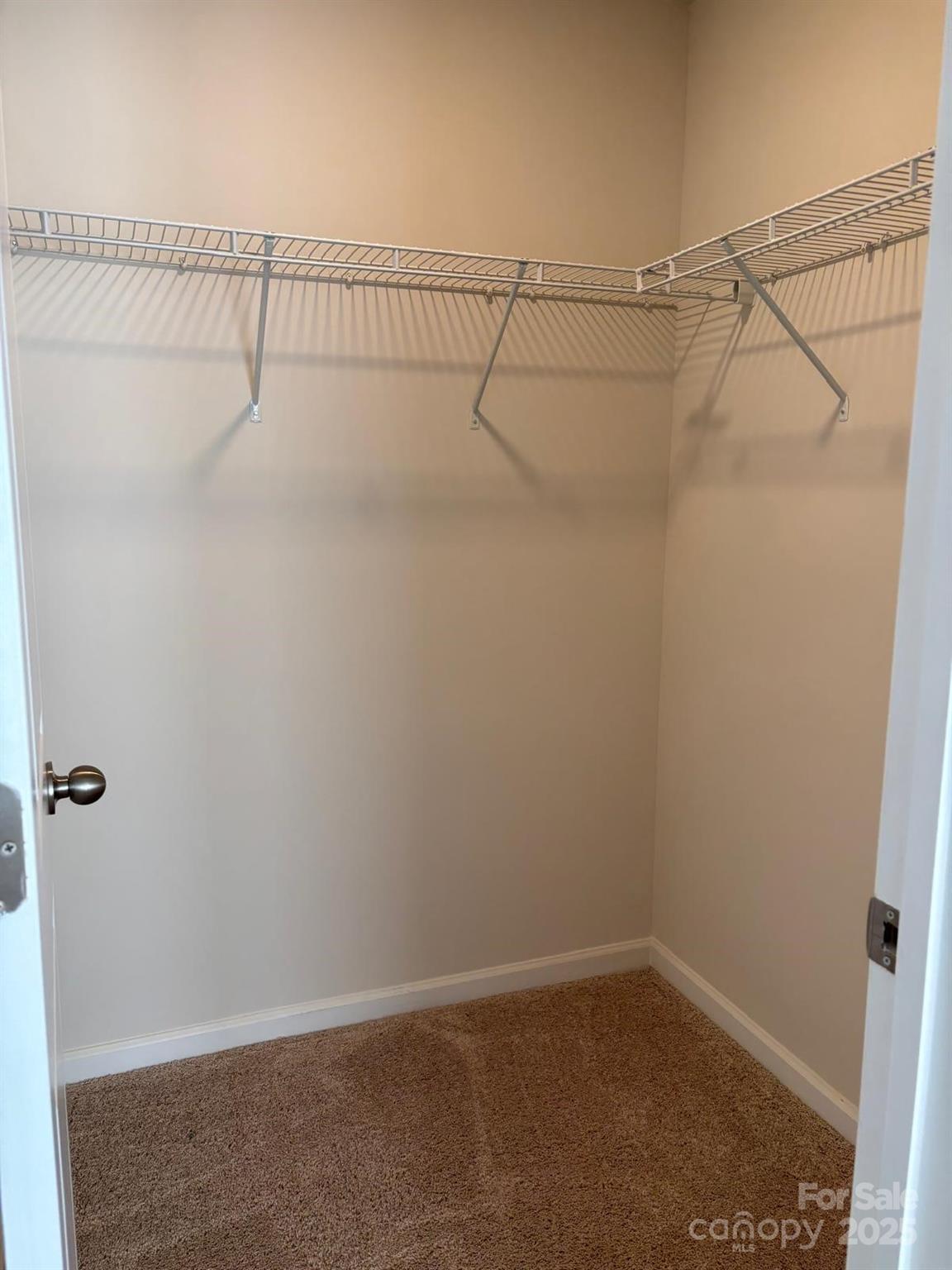 7121 Maple Run Circle Charlotte NC 28215