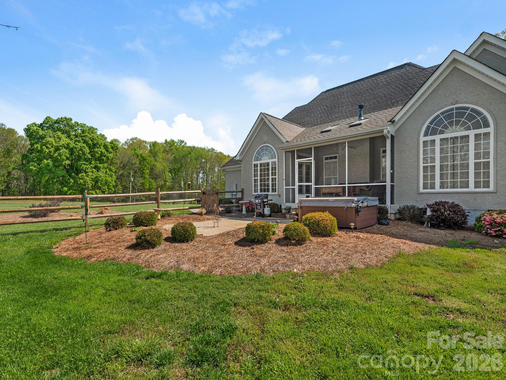16160 Hopewell Church Road Midland NC 28107