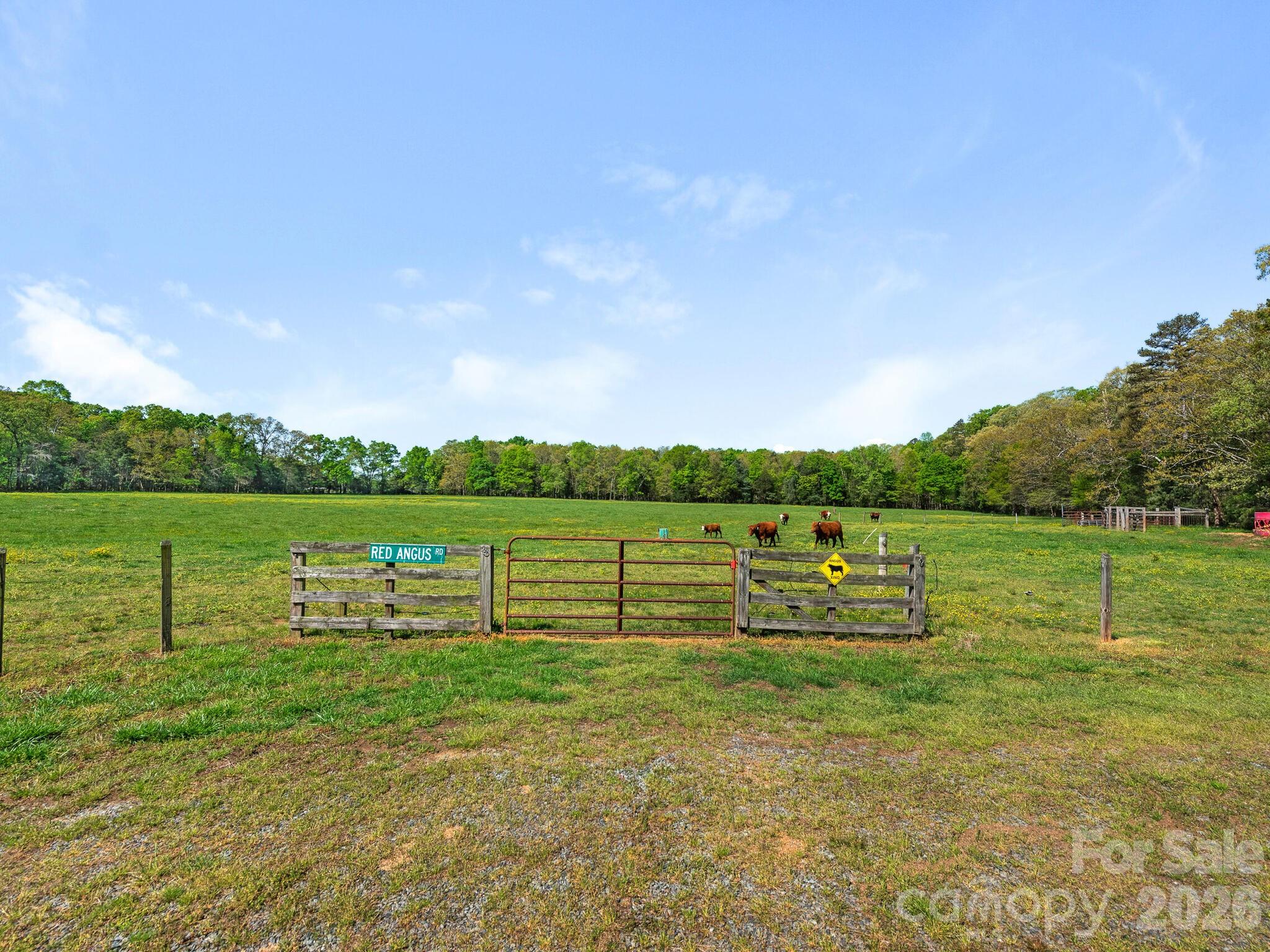 16160 Hopewell Church Road Midland NC 28107