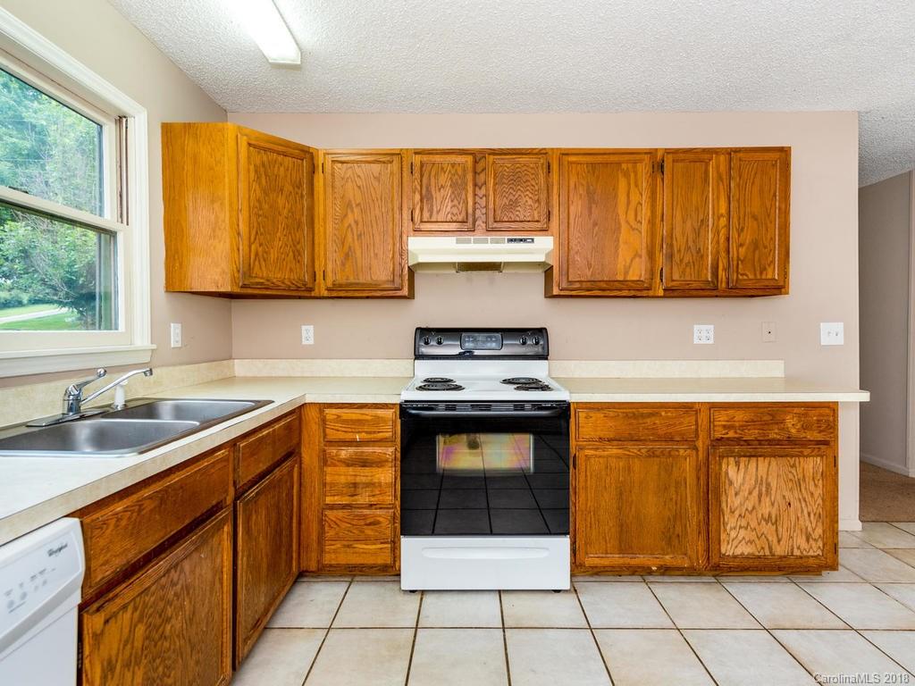 27 Grandview Circle Asheville NC 28806