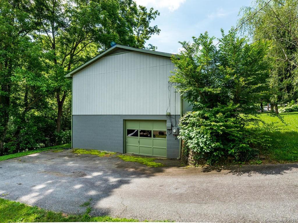 27 Grandview Circle Asheville NC 28806
