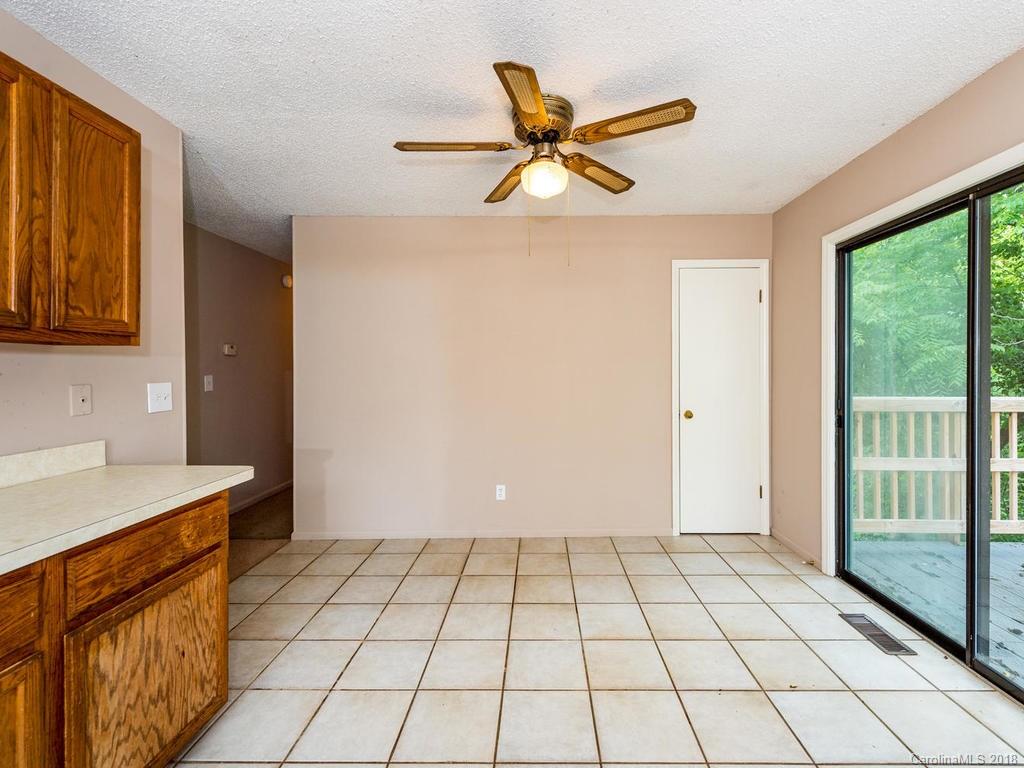 27 Grandview Circle Asheville NC 28806