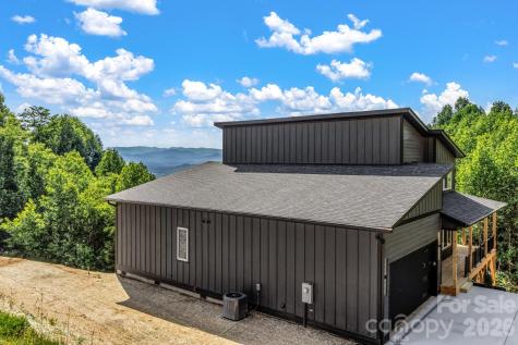 221 Coopers Drive Hendersonville NC 28739