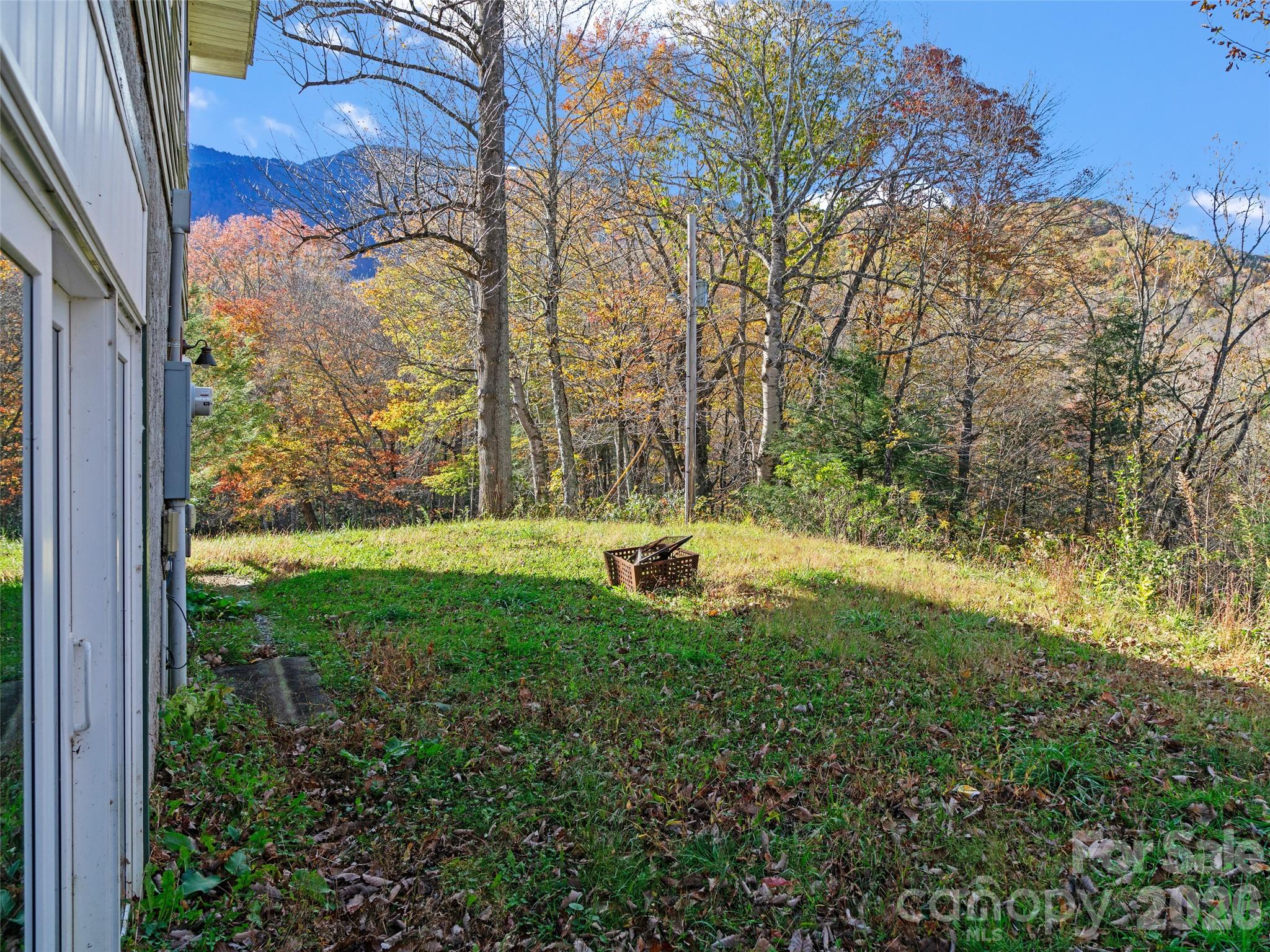 219 Raven Rock Lane Burnsville NC 28714